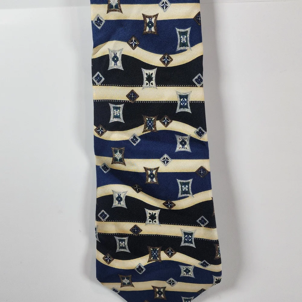 Barrington Vtg Navy and Cream Geometric Wave Men's‎ Tie